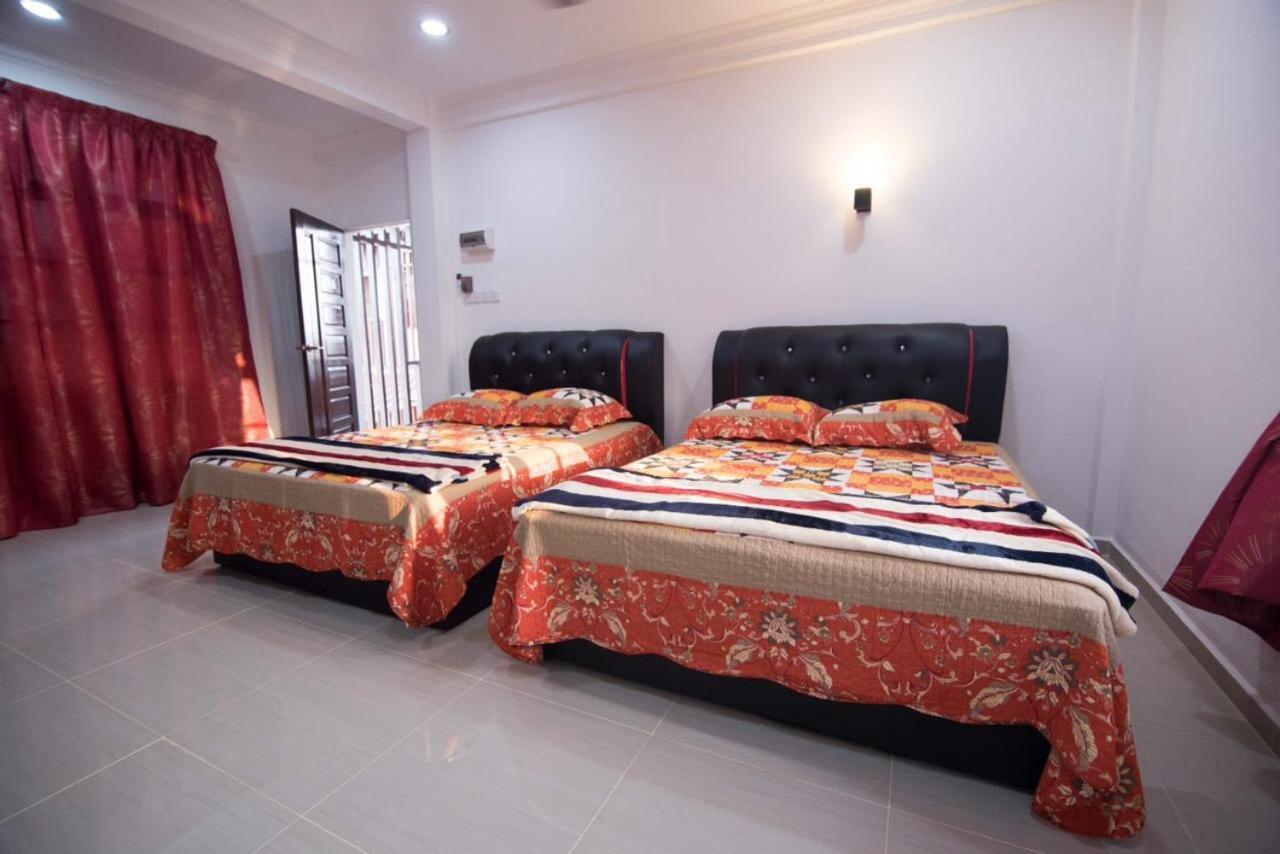 Wan Danisha Villa Inn Kota Bharu Exterior photo